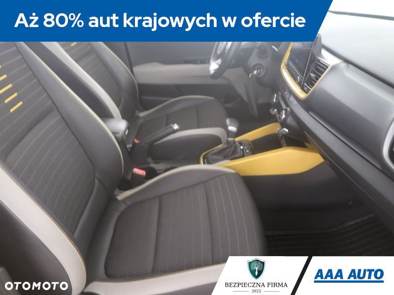 Kia Stonic - 11
