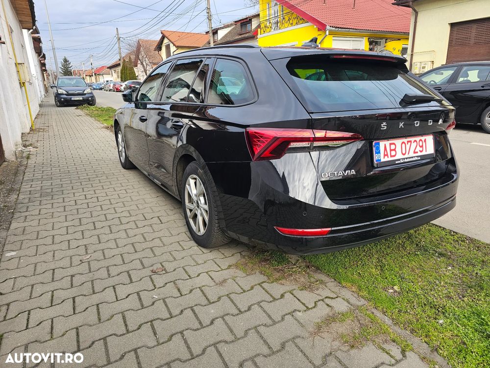 Skoda Octavia 2.0 TDI DSG Ambition - 22