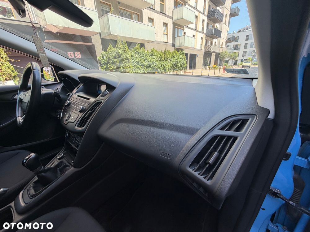 Ford Focus 1.6 SYNC Edition - 23