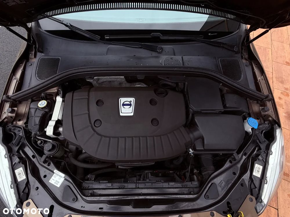Volvo XC 60 D4 Geartronic Momentum - 36