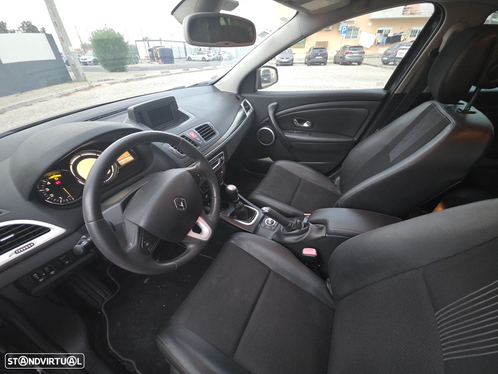 Renault Mégane Sport Tourer 1.5 dCi Dynamique S - 12