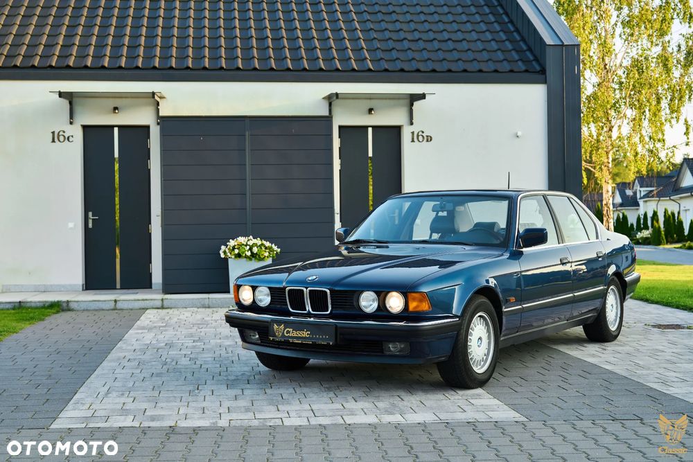 BMW Seria 7 - 33