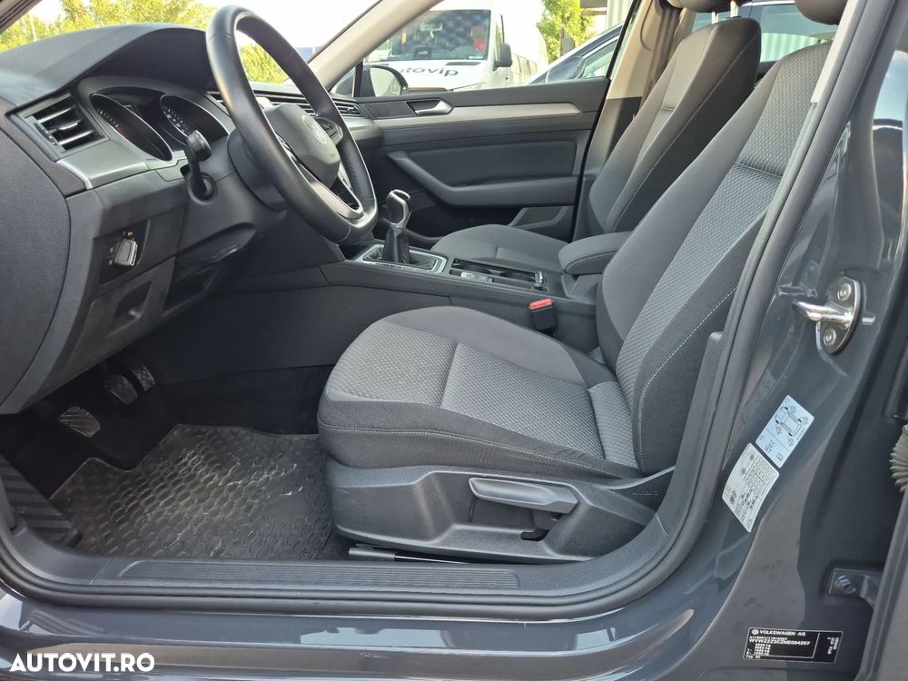 Volkswagen Passat 1.5 TSI ACT Advance - 11