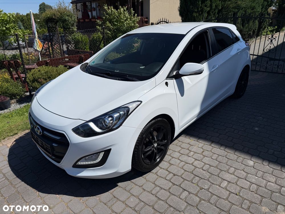 Hyundai i30 blue 1.4 YES Gold - 5
