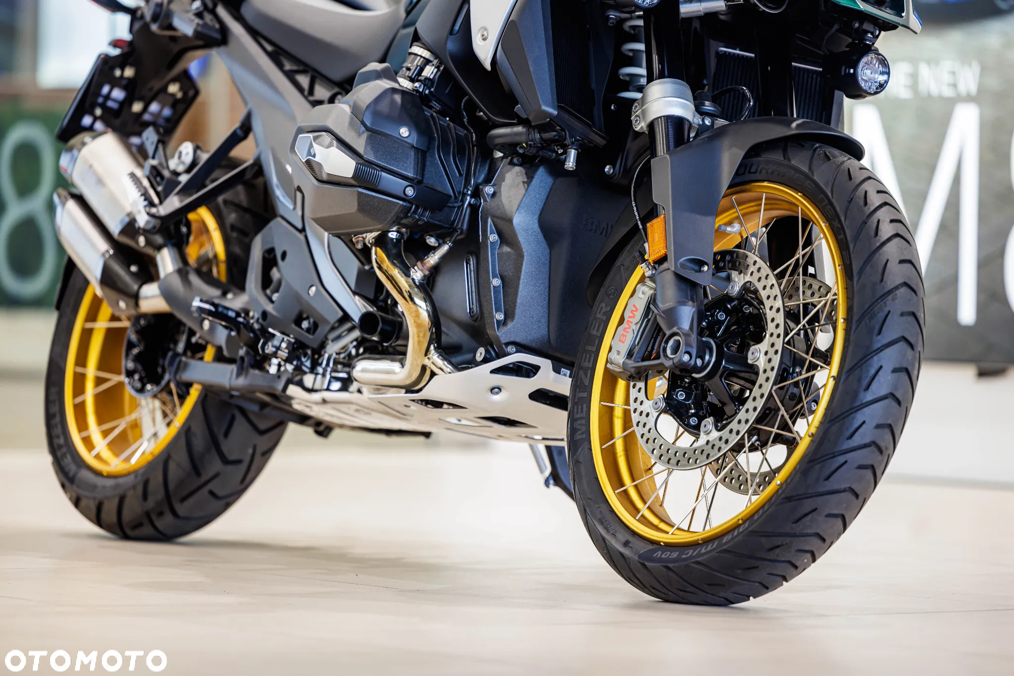 BMW R - 4