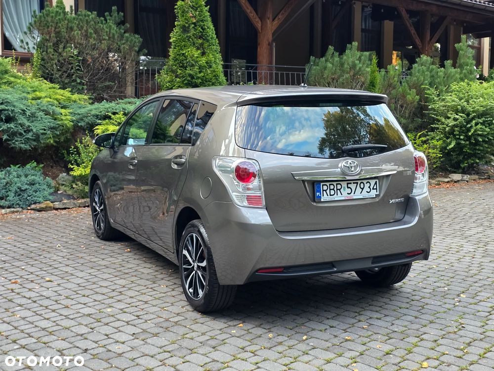 Toyota Verso 1.8 5-Sitzer Edition S+ - 25