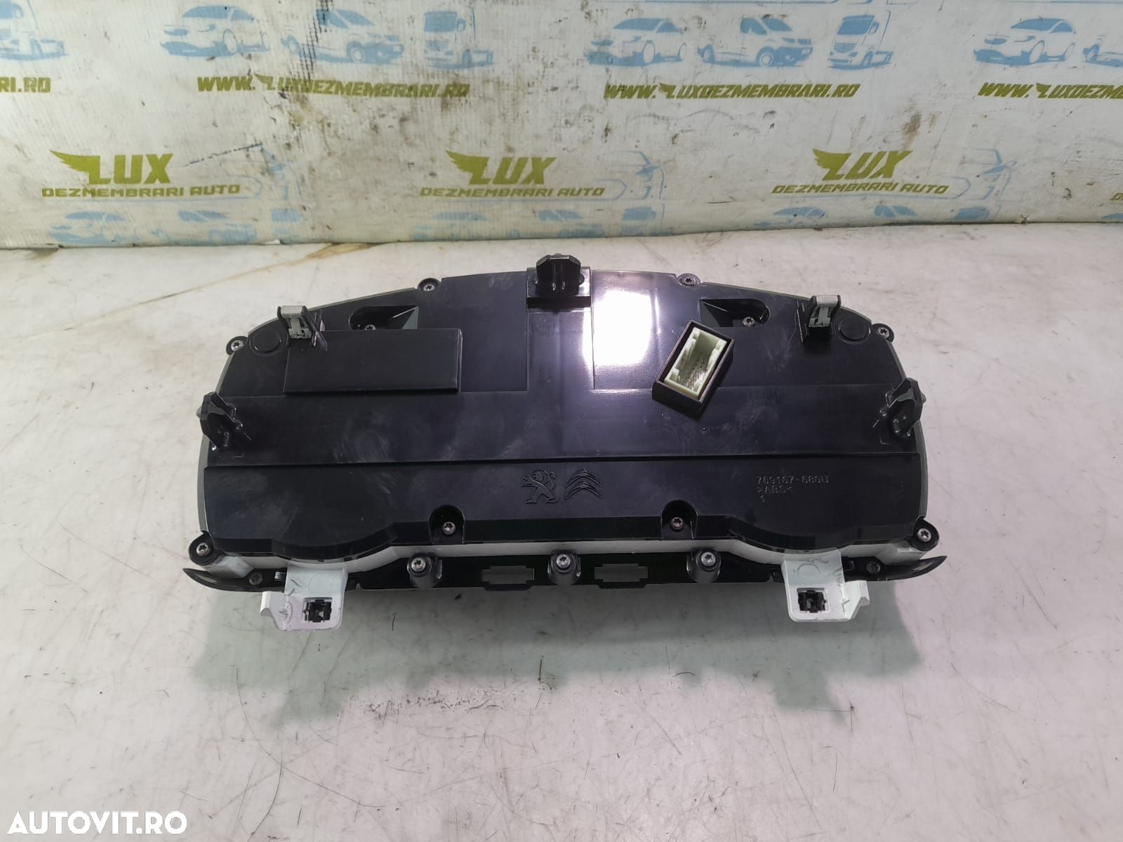 Ceasuri bord 983755368000 Citroen C3 3 [2016 - 2020] 1.2 benzina HM05 - 2