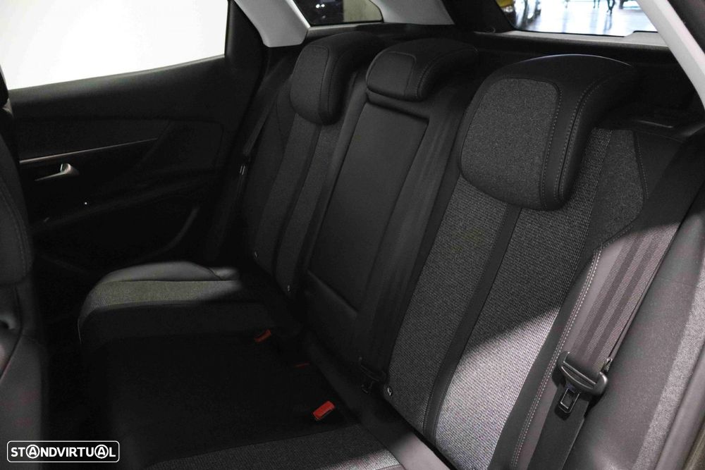 Peugeot 3008 1.5 BlueHDi Allure - 39