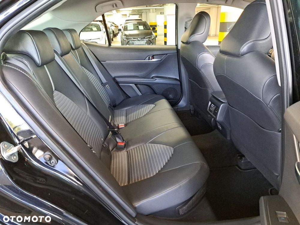Toyota Camry 2.5 Hybrid Prestige CVT - 15