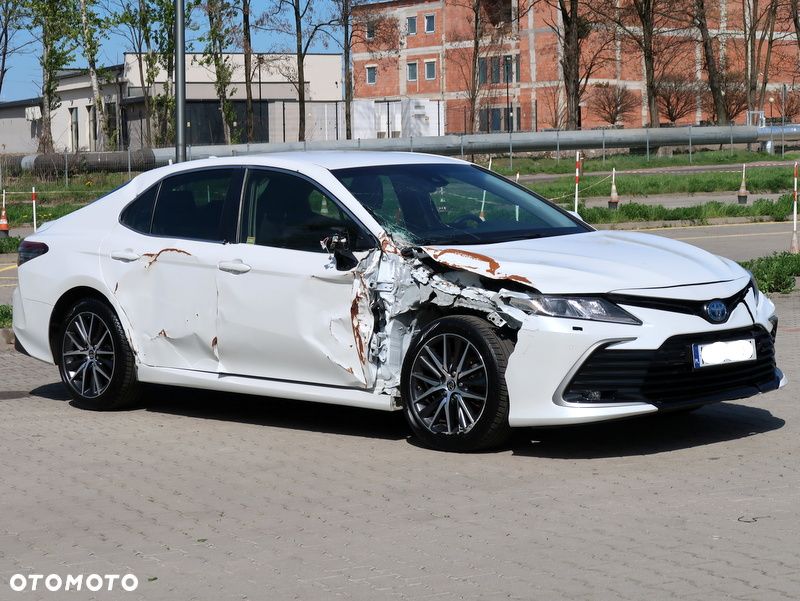 Toyota Camry 2.5 Hybrid Prestige CVT - 6