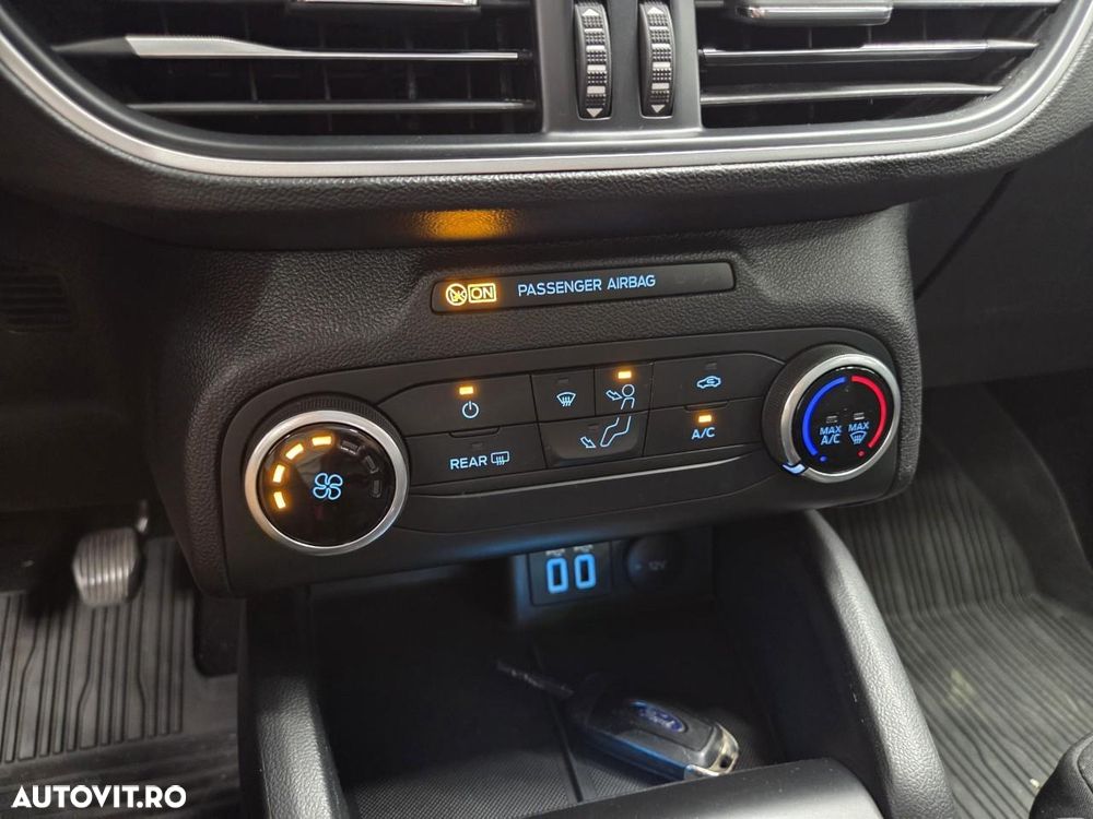 Ford Focus 1.0 EcoBoost Connected - 2