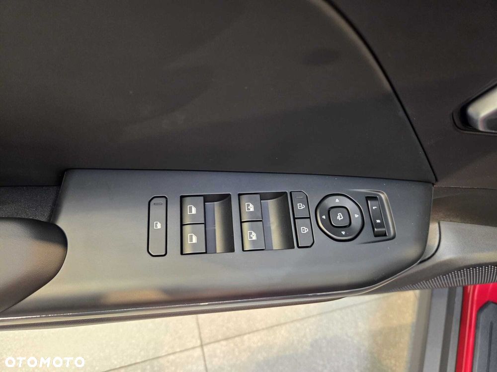 Kia K4 - 15