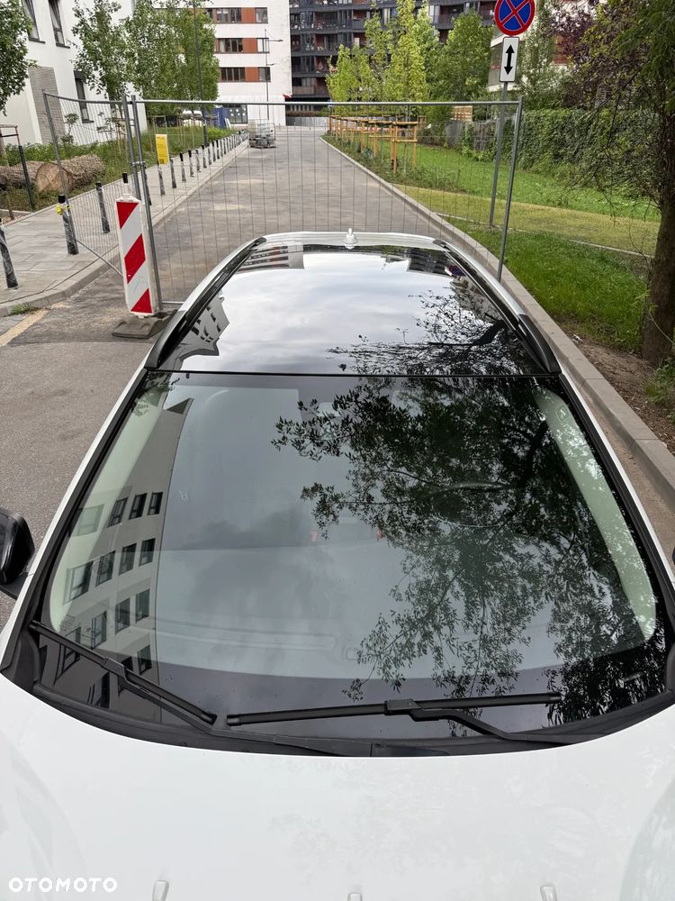 Volvo V40 Cross Country D4 Momentum - 9