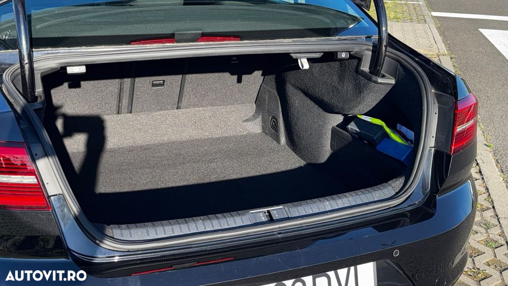 VOLKSWAGEN Passat 2015 — imagine 12