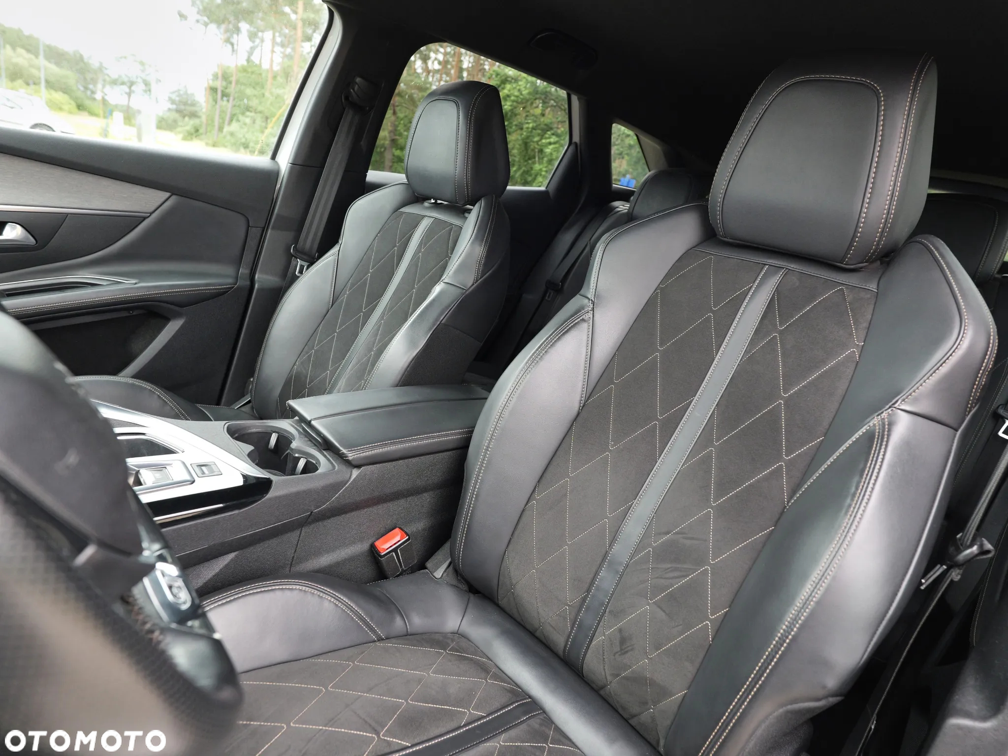Peugeot 3008 BlueHDi 180 Stop & Start EAT6 GT - 21