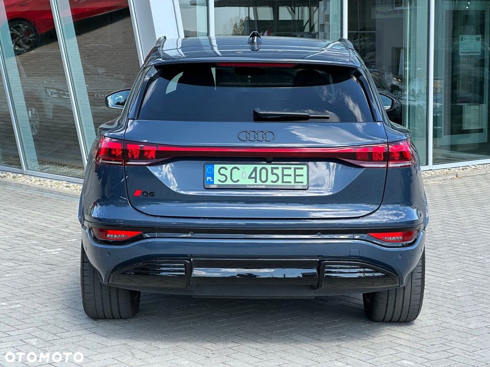 Audi Q6 e-tron - 8