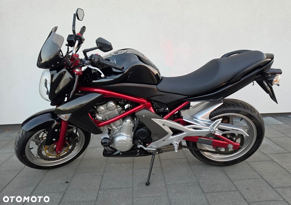 Kawasaki ER - 13