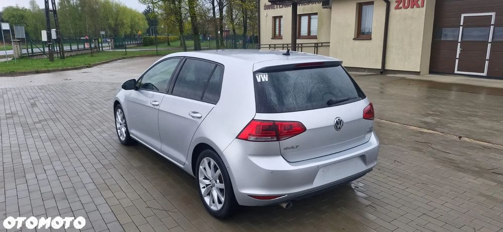 Volkswagen Golf 1.6 TDI DPF Highline - 6