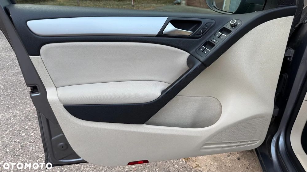 Volkswagen Golf 1.4 TSI BlueMotion Technology Highline - 18