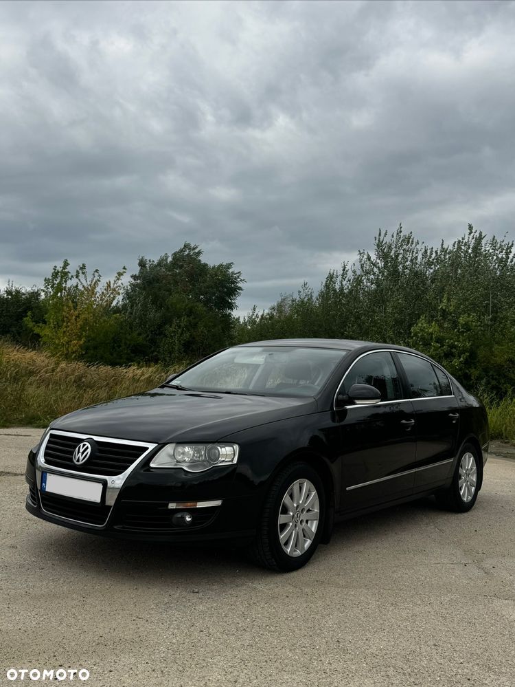 Volkswagen Passat - 3