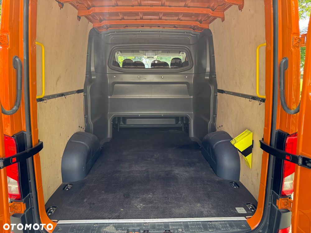 Volkswagen Crafter - 29