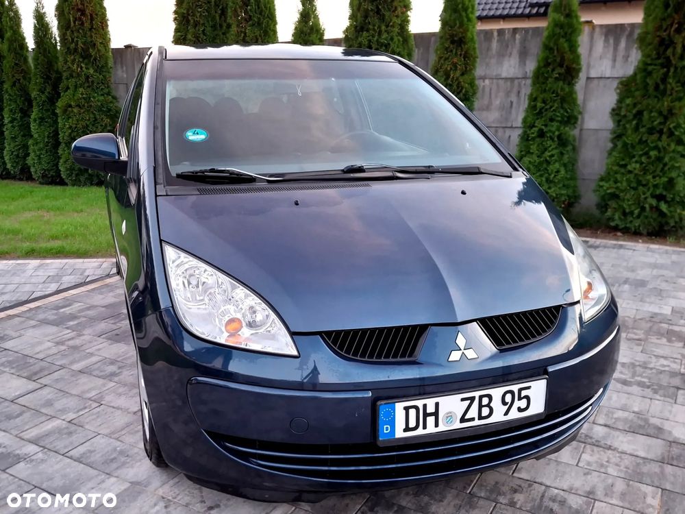 Mitsubishi Colt - 3