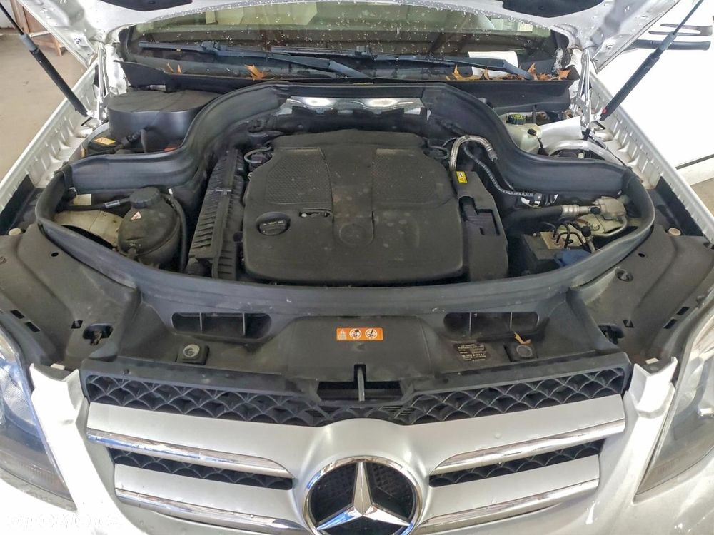 Mercedes-Benz GLK - 12
