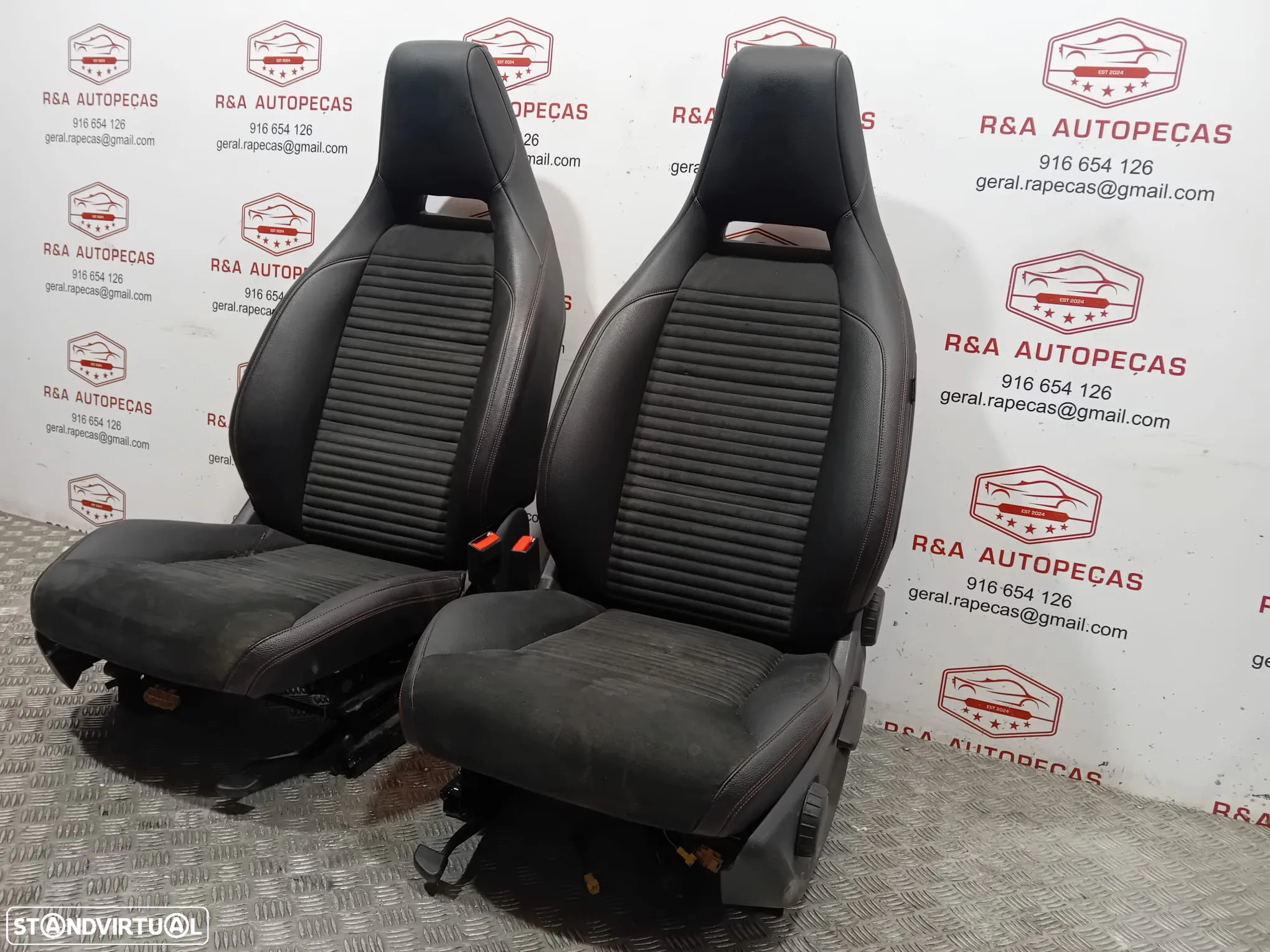 Conjunto de Bancos Mercedes Classe A W176 AMG Original - 14