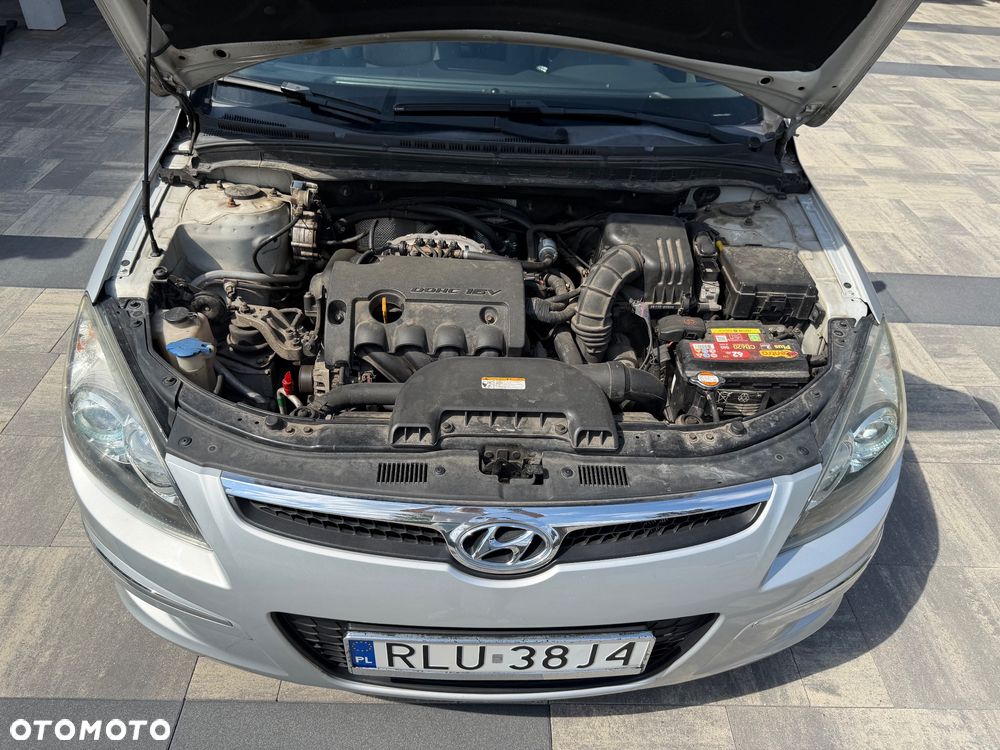 Hyundai i30 1.6 Premium - 21