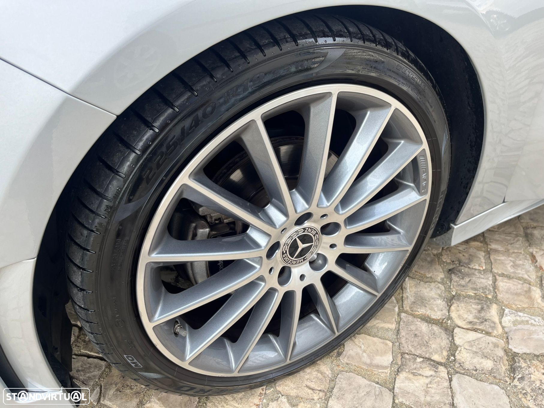 Mercedes-Benz A 180 d AMG Line Aut. - 21