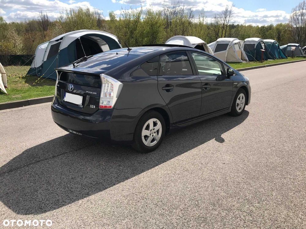 Toyota Prius - 2