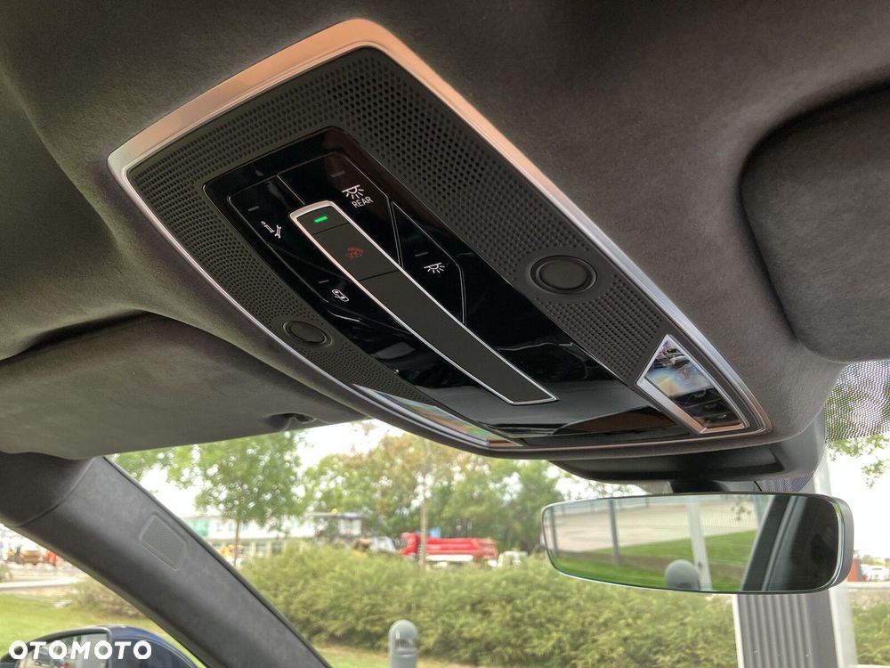 Audi A8 - 39