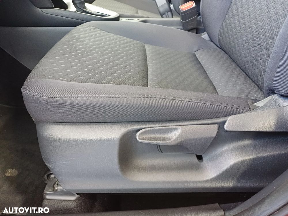 TOYOTA Yaris Cross 2025 — imagine 8