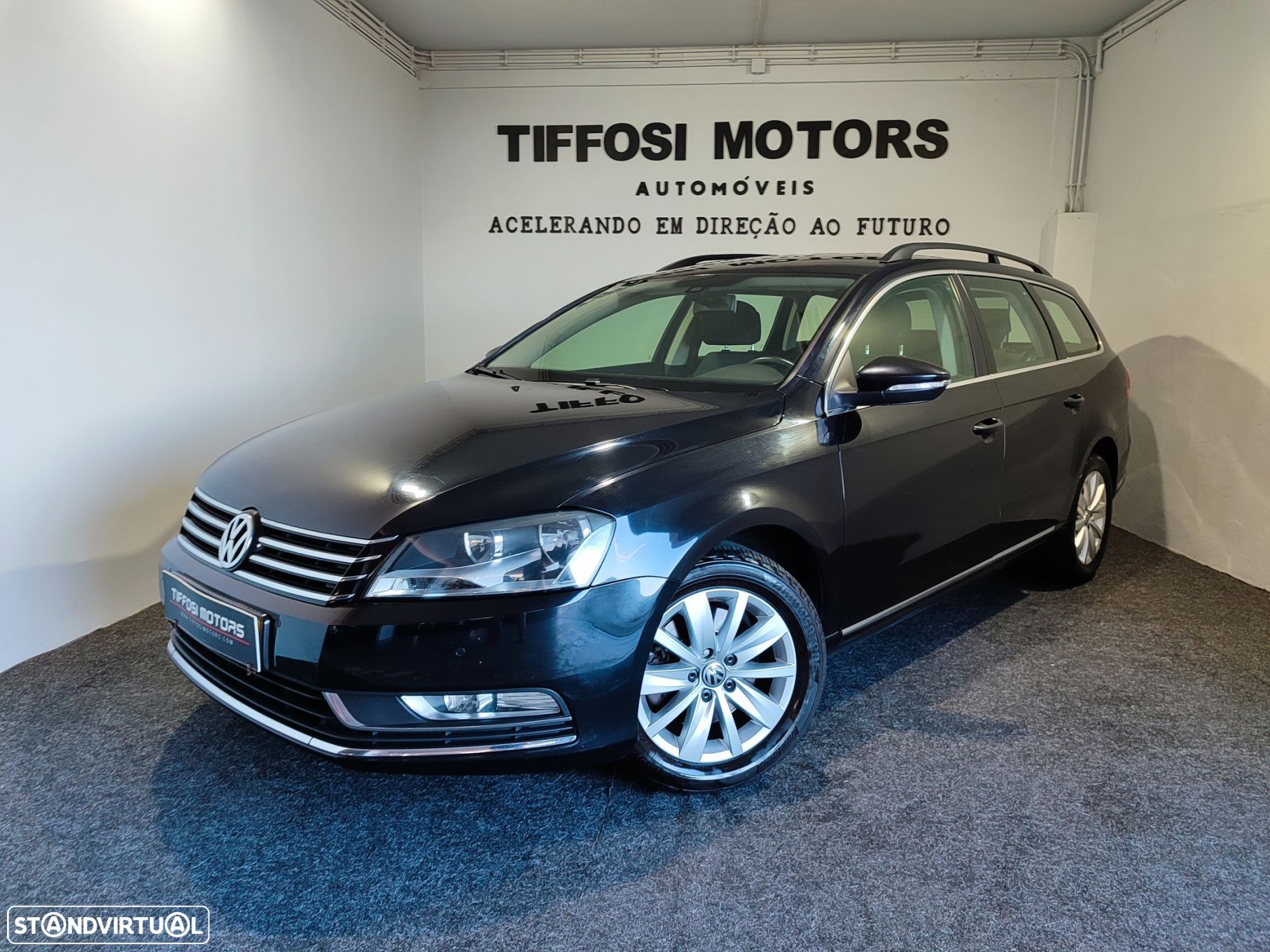 VW Passat Variant 1.6 TDI Confortline BlueMotion - 1