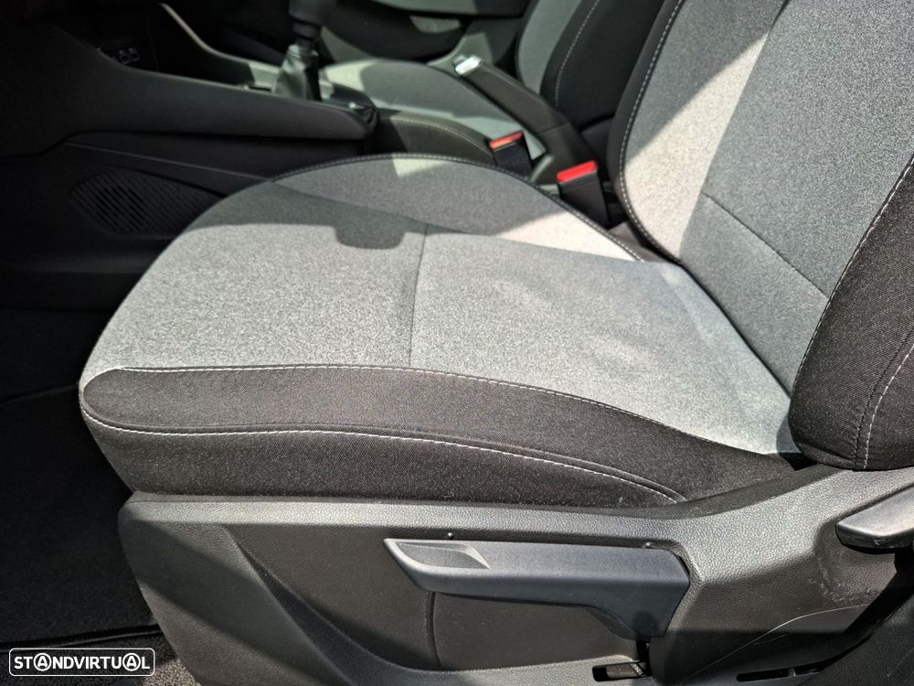 Renault Clio 1.0 TCe Evolution — fotografia 25
