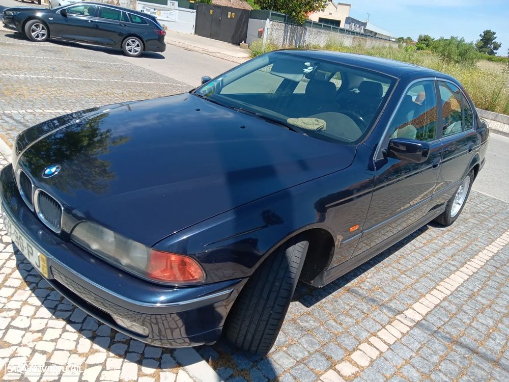 BMW 520 iA - 4