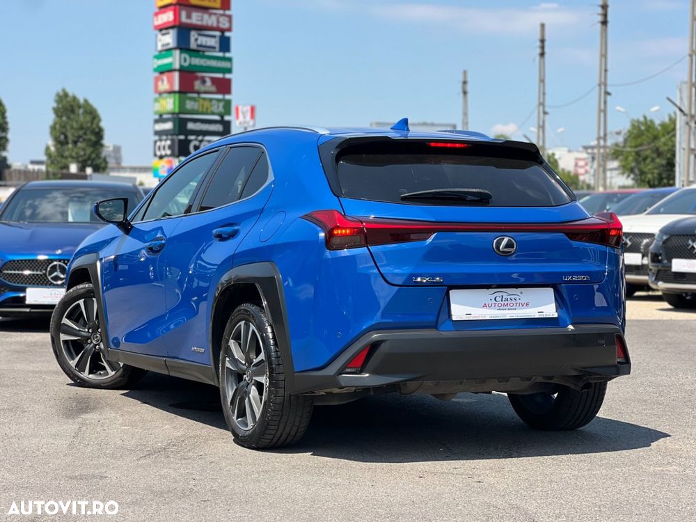 Lexus UX 250h 2.0L HEV 20H- (178 HP) 4X4 CVT Business - 5