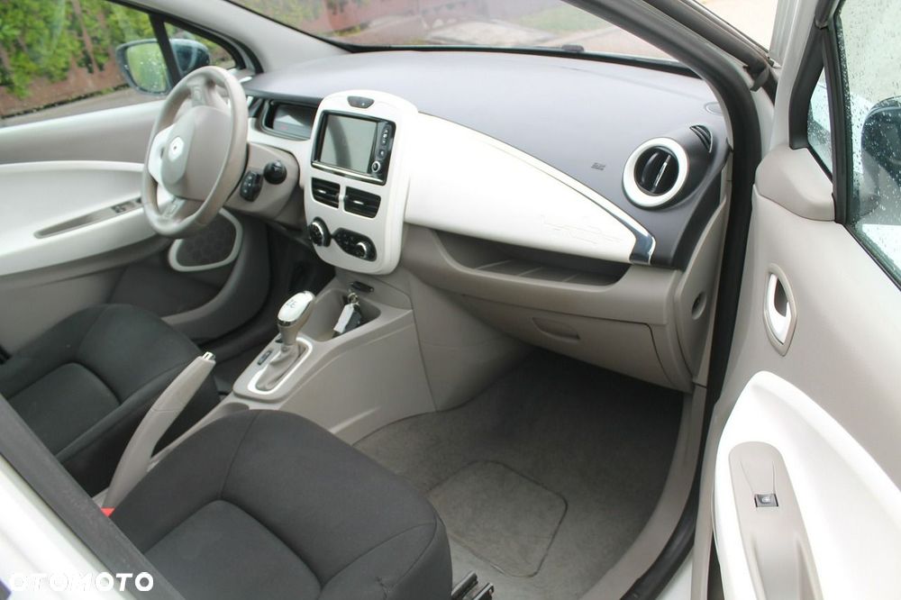 Renault Zoe - 9