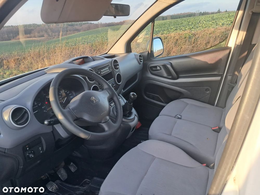 Peugeot PARTNER - 11