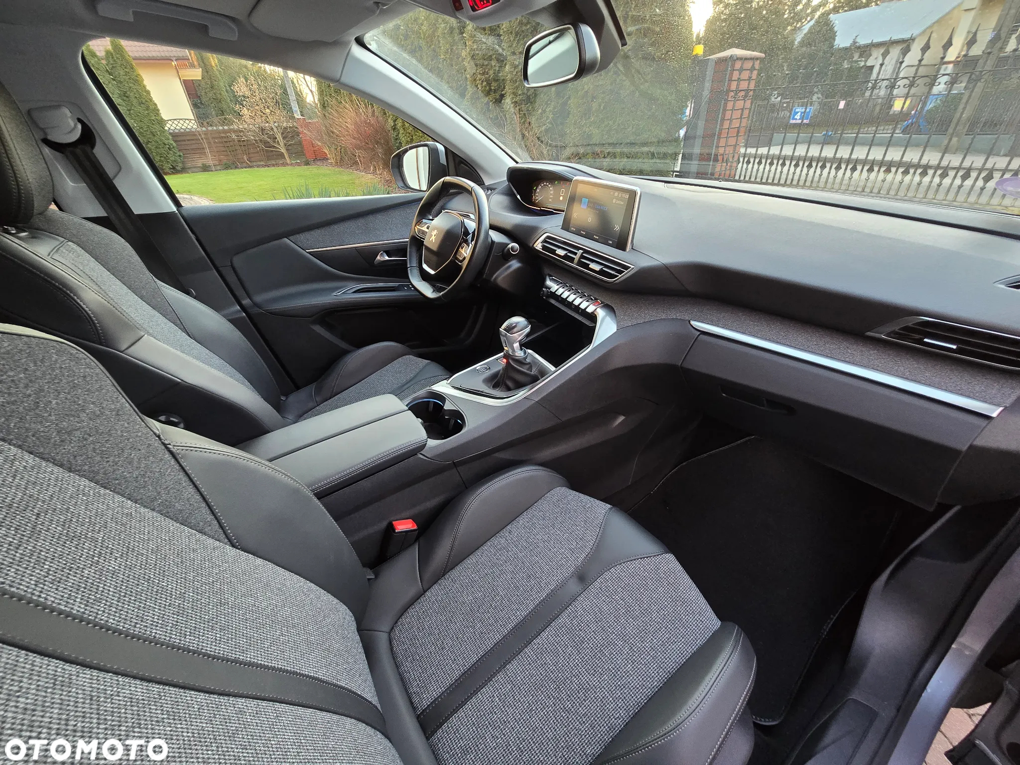Peugeot 3008 1.2 PureTech Allure Pack S&S - 3