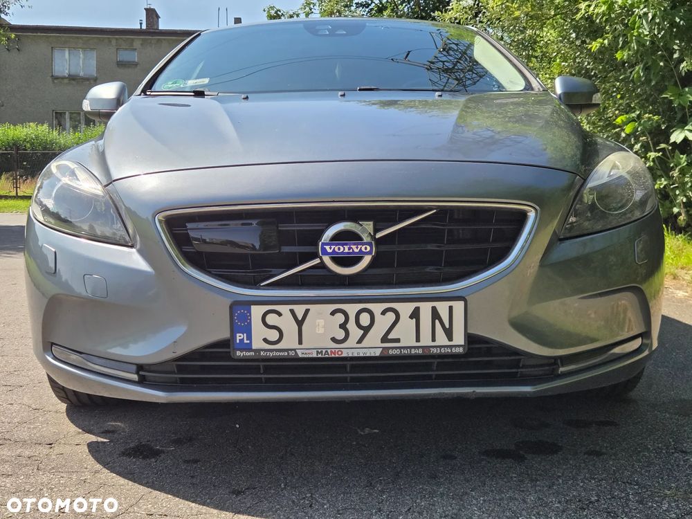 Volvo V40 D2 Momentum - 32