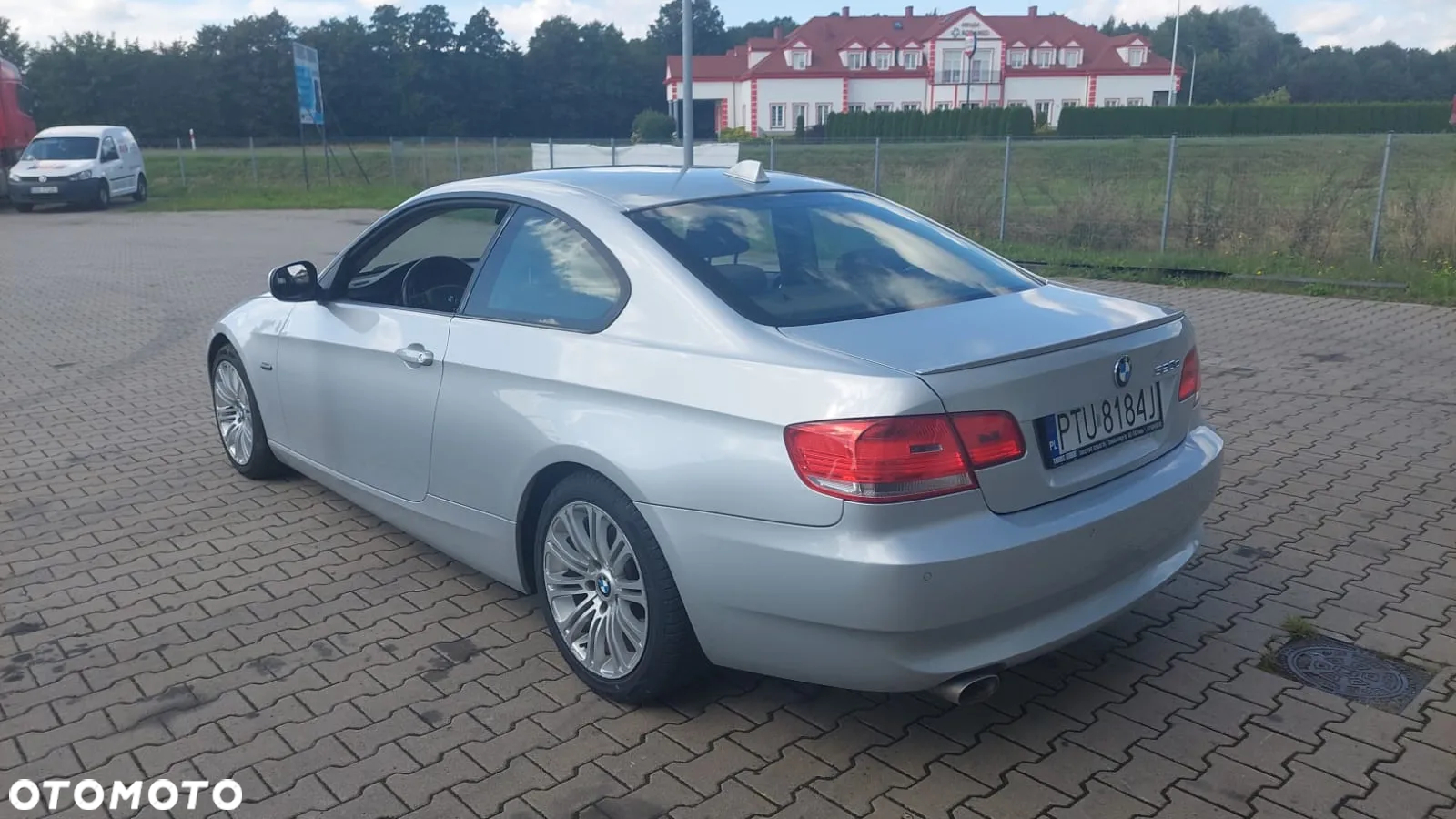 BMW Seria 3 320d Coupe - 8