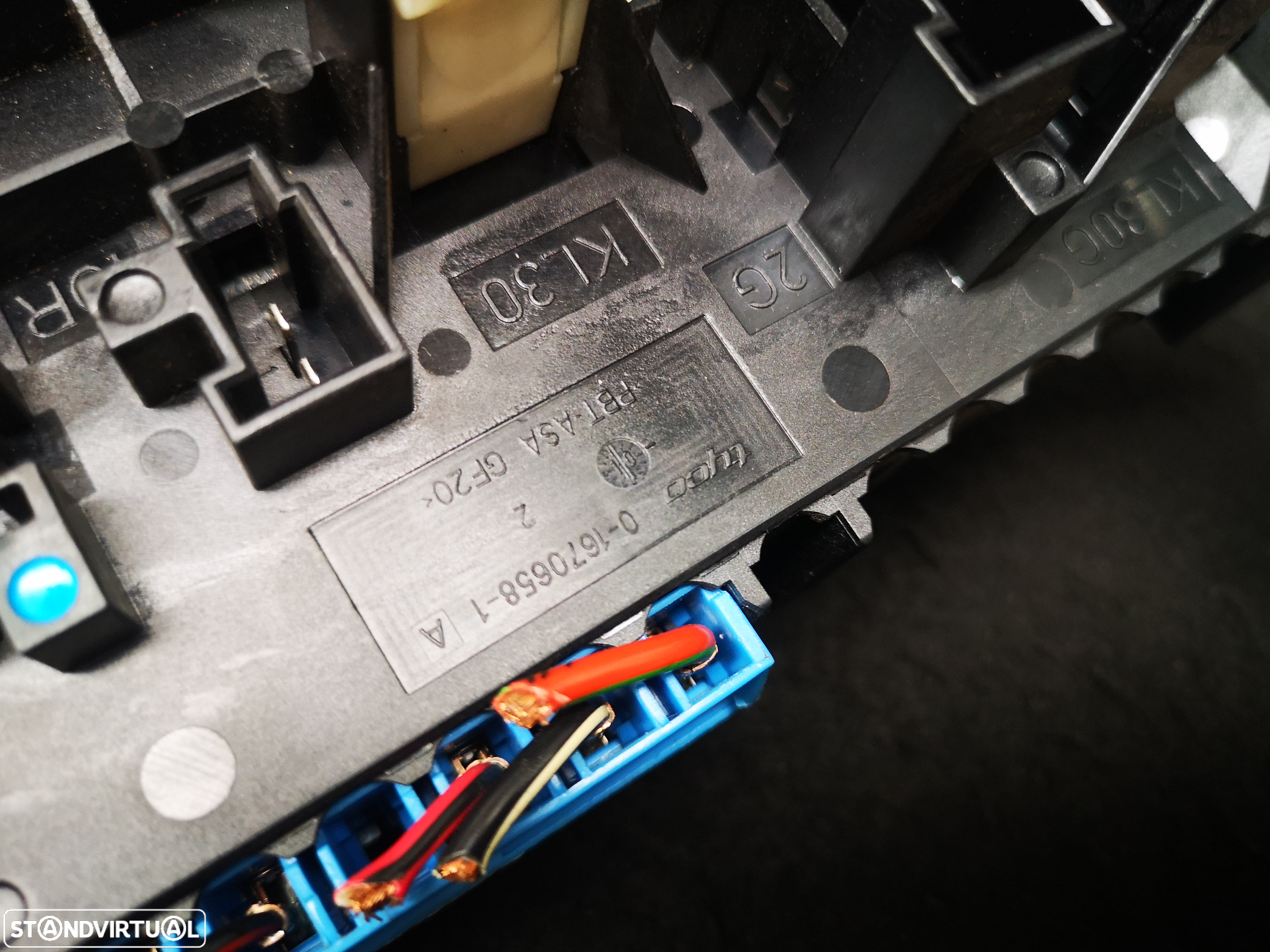 Caixa de FUSIVEIS  Mercedes w204 class C 2011-2014 - 4