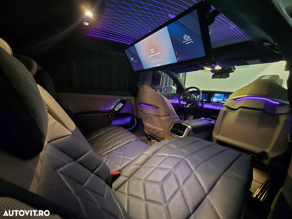 BMW 7 Series 2024 photo 4