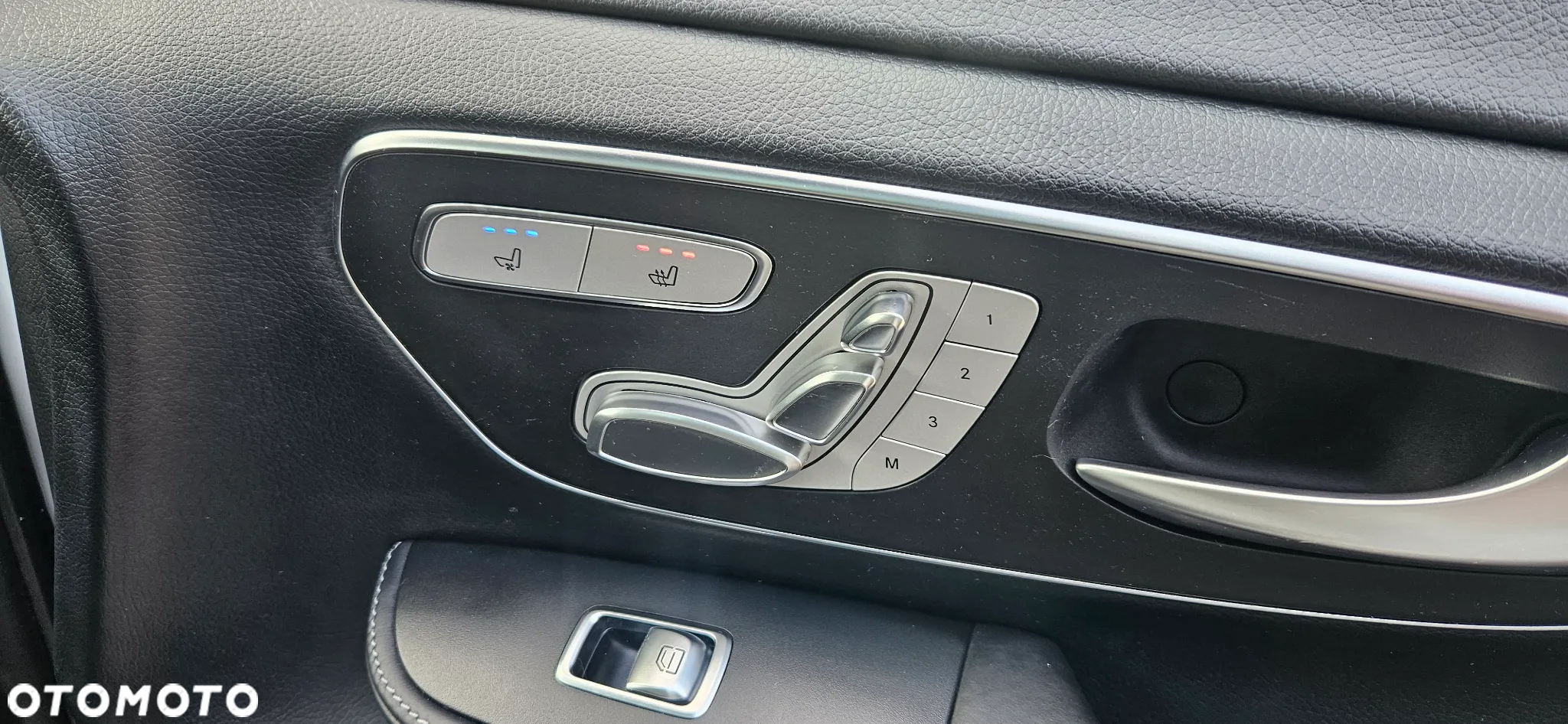 Mercedes-Benz Klasa V 250 d 4-Matic Avantgarde 9G-Tronic (d³ugi) - 34