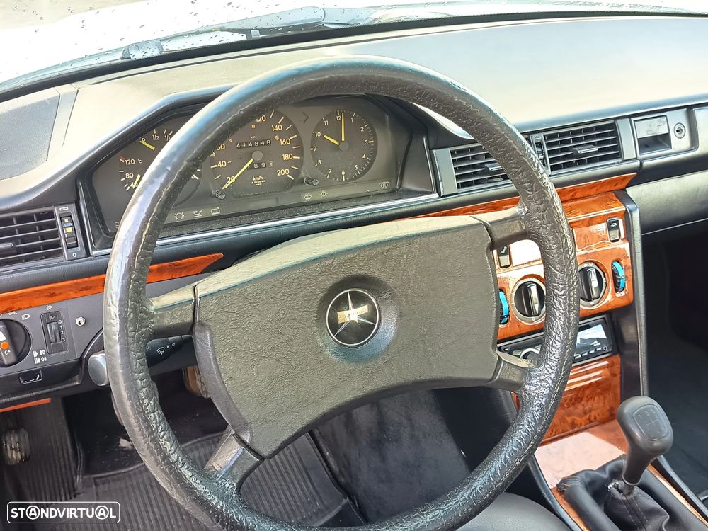 Mercedes-Benz W124 (1984-1997) - 9