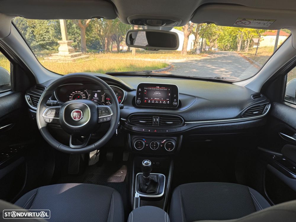 Fiat Tipo 1.3 M-Jet Lounge - 26