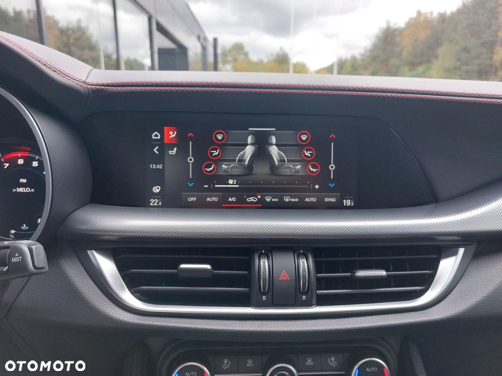 Alfa Romeo Stelvio 2.0 Turbo Competizione Q4 - 27