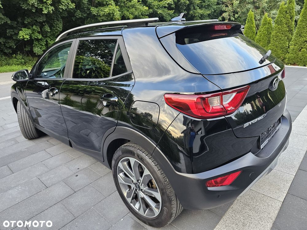 Kia Stonic - 4