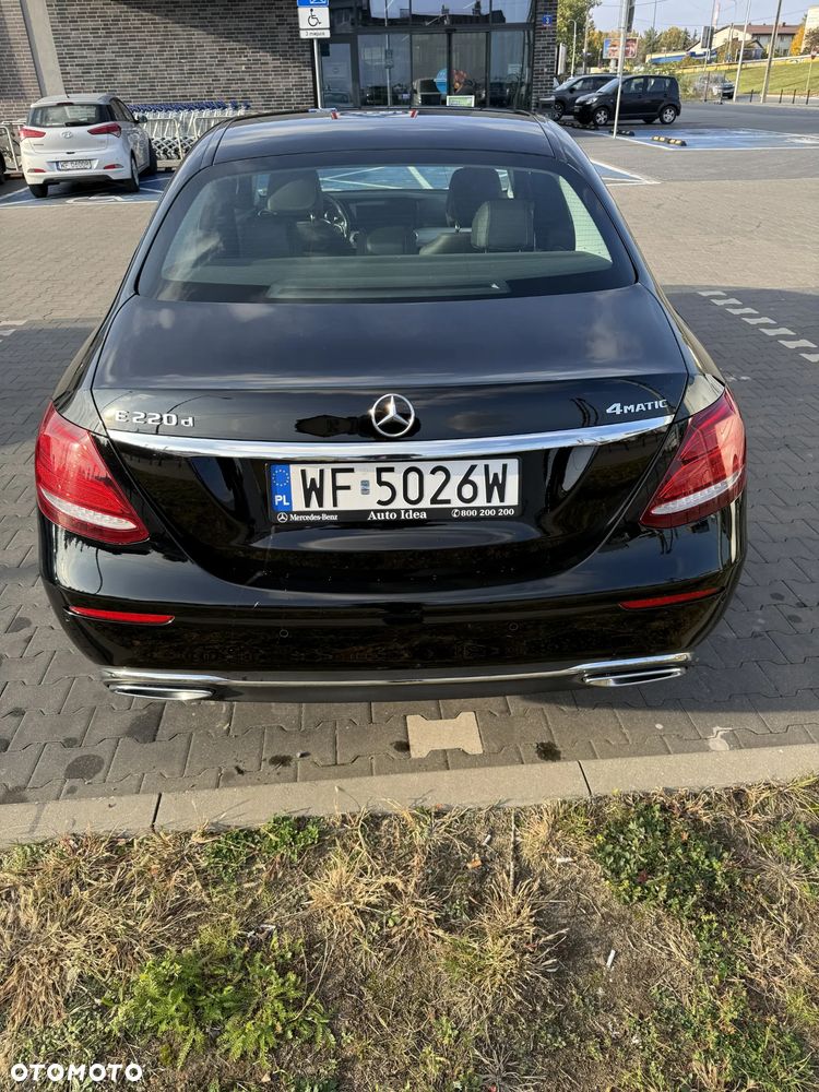 Mercedes-Benz Klasa E 220 d 4-Matic 9G-TRONIC - 5